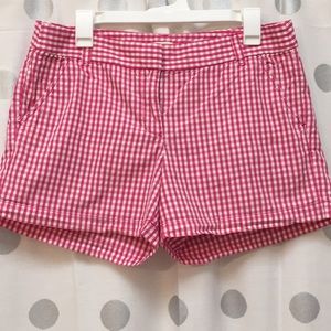 Pink and white gingham shorts EUC